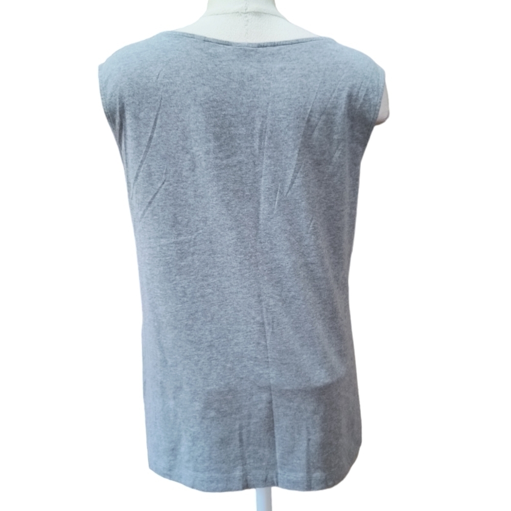 ❄️Cabi #3815 Lacey Tee Shirt Top Size M Sleeveless Gray Black Lace Cotton - Picture 2 of 7